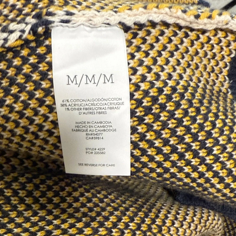 NWOT CAbi Checkered Hooded Sweater Coat, style 4229, size medium - Picture 11 of 14